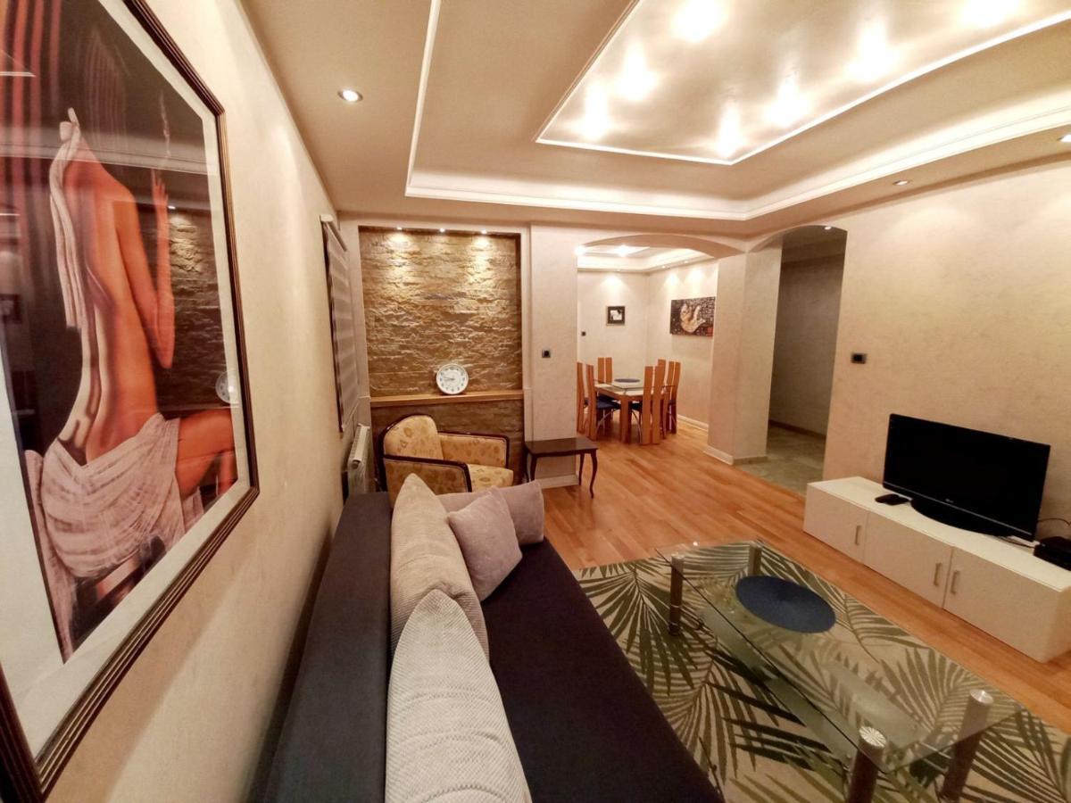 Alex Lux Apartment Belgrad Exterior foto